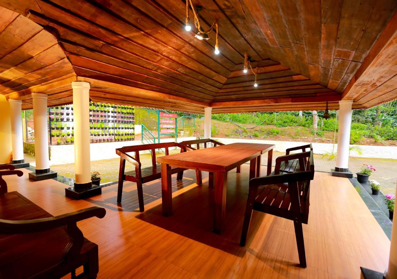 Chandragiri Wayanad Pool Bungalow By Voye Homes Vaduvanchal Exterior foto